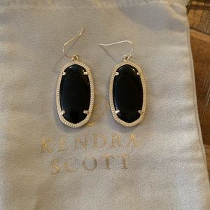 Kendra Scott Elle earrings